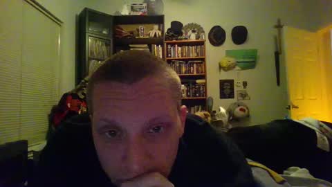 A Bored Dragon online show from March 5, 3:18 am