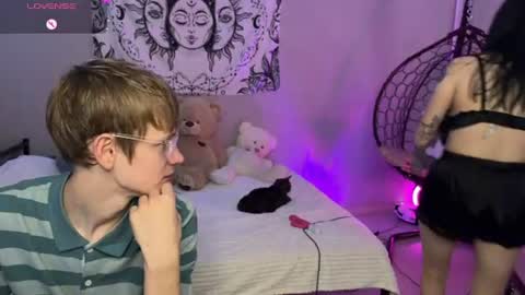 Kris Michael online show from July 17, 5:48 pm