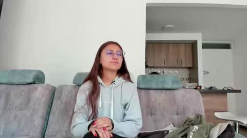 Snapshot of a_sexy_couple__ chatting on December 10, 4:38 pm A Sexy Couple online show from December 10, 4:38 pm