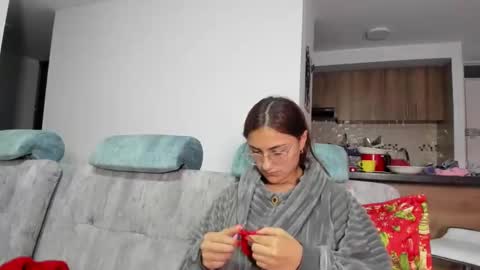 Snapshot of a_sexy_couple__ chatting on December 6, 11:30 pm A Sexy Couple online show from December 6, 11:30 pm