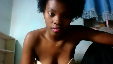 aadienne online show from July 30, 5:52 am