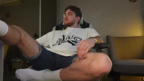 Alex online show from November 2, 7:19 am