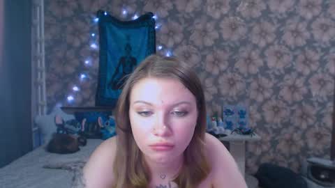 Alice online show from November 29, 10:28 pm