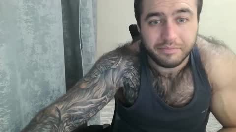 Snapshot of aaron_royal chatting on October 4, 4:49 pm Davin tayl online show from October 4, 4:49 pm