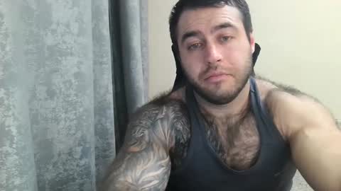 Snapshot of aaron_royal chatting on October 5, 5:31 pm Davin tayl online show from October 5, 5:31 pm