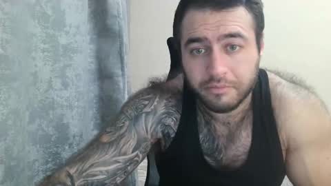 Snapshot of aaron_royal chatting on October 9, 4:45 pm Davin tayl online show from October 9, 4:45 pm