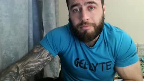 Davin tayl online show from April 27, 3:20 pm