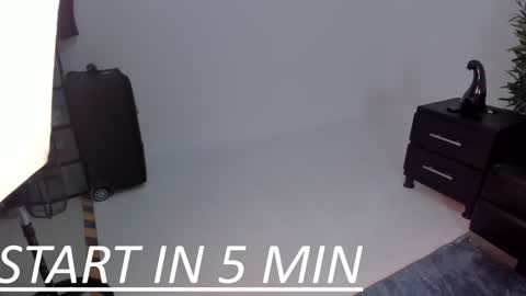 Aaron online show from December 31, 11:20 am