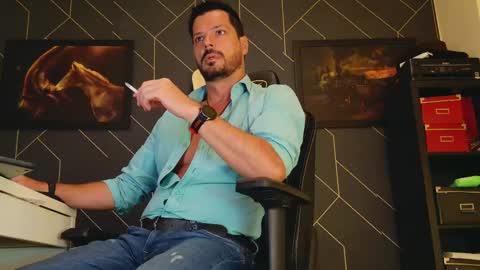 Aaron online show from March 12, 12:31 am