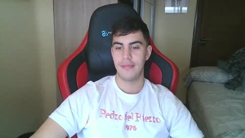 aaronlavine online show from February 7, 2:15 pm