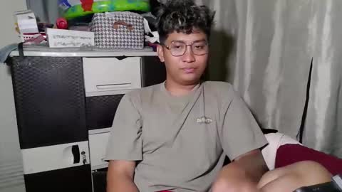 aasher15 online show from April 3, 3:52 pm