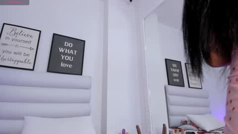 abbey_walker online show from February 21, 11:24 am