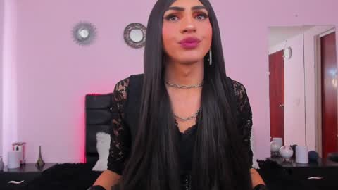 Snapshot of abbigaiil_fuster_ chatting on January 23, 2:17 pm Abbigail Fuster online show from January 23, 2:17 pm