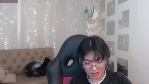 Abbi online show from December 29, 10:03 pm