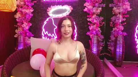 Abby online show from February 14, 9:39 pm