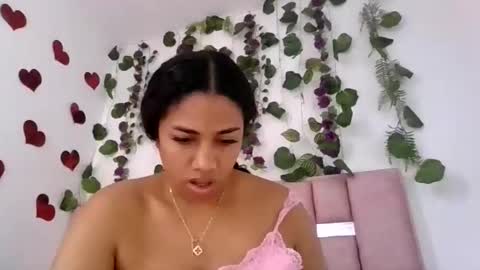 abby_moss_2 online show from April 9, 12:33 pm