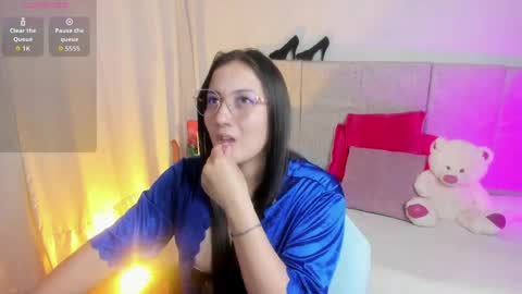 abby_pink1 online show from April 6, 4:10 am
