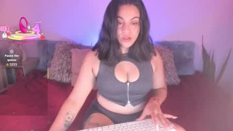 Snapshot of abby_saphir chatting on October 3, 3:26 am ABBY SAPHIR online show from October 3, 3:26 am