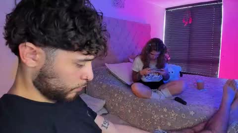 START TRANSMISSION ---- AM COLOMBIA TIME online show from October 11, 3:59 pm