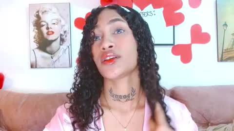 abbycute online show from March 1, 7:37 pm