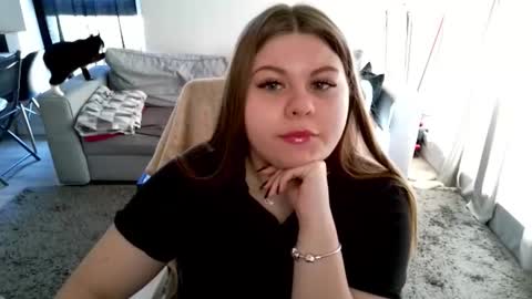 Snapshot of abbyvibe chatting on September 28, 1:42 pm abbyvibe online show from September 28, 1:42 pm