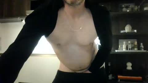 abeitaly81 online show from March 11, 10:57 pm