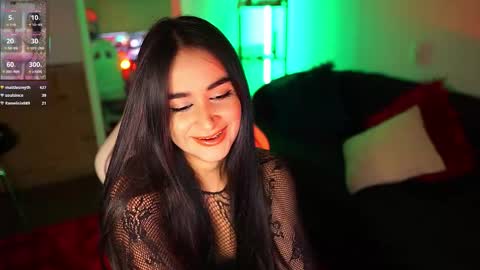 Snapshot of abigail_adamss_ chatting on September 16, 10:24 pm Abigail online show from September 16, 10:24 pm