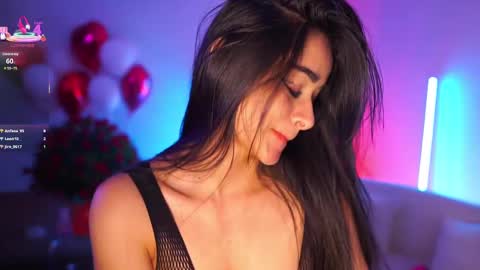Snapshot of abigail_adamss_ chatting on February 14, 1:13 am Abigail online show from February 14, 1:13 am