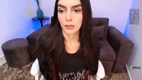 Snapshot of abigail_cruz_ chatting on October 3, 8:17 pm Abigail online show from October 3, 8:17 pm