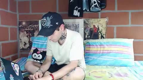 Abigail and Noah online show from December 11, 6:14 am