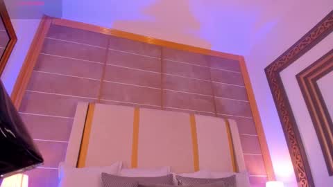    online show from October 26, 12:22 am