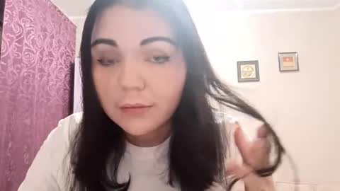Snapshot of abigaildestro chatting on October 14, 4:43 pm Abi online show from October 14, 4:43 pm