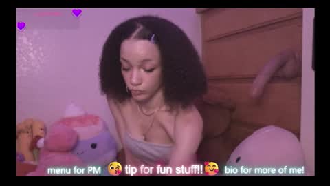 Peach online show from March 18, 4:07 am