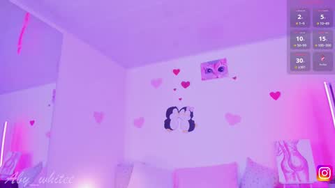 Snapshot of aby_whitee chatting on February 23, 9:11 am Aby online show from February 23, 9:11 am