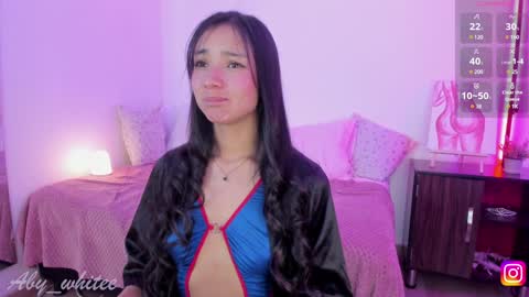 Snapshot of aby_whitee chatting on January 28, 1:50 am Aby online show from January 28, 1:50 am
