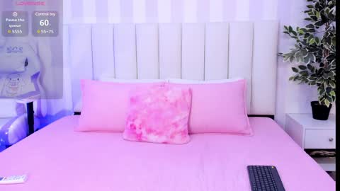    online show from December 19, 1:07 pm