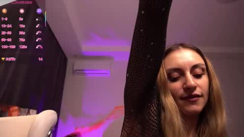 Ada online show from October 17, 9:08 pm