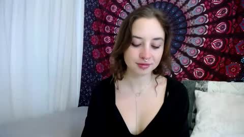 Adalyn online show from January 13, 7:49 am