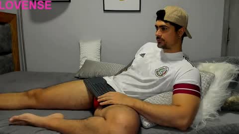 adam clarke online show from October 20, 10:37 pm