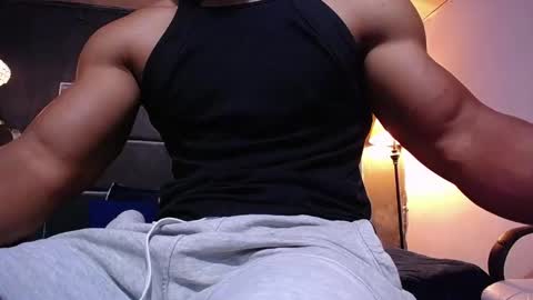 adam_fit19cm online show from March 5, 3:21 pm