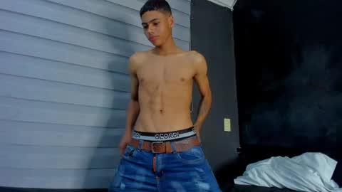 adam_piarse online show from March 9, 12:53 pm