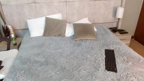 adam_piarse online show from October 2, 6:01 am