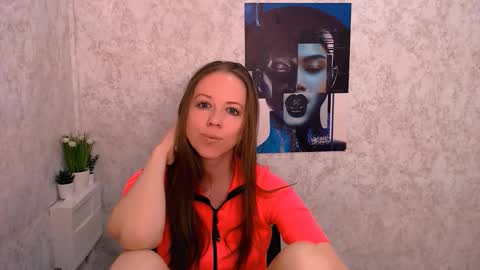 adamais_ online show from September 19, 5:05 pm