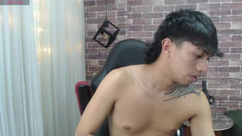 Adam online show from January 15, 7:26 am