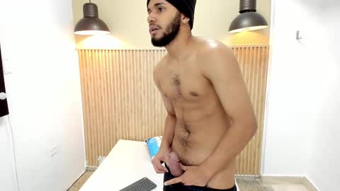 Snapshot of adamss_23 chatting on October 5, 8:27 pm Adams online show from October 5, 8:27 pm