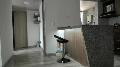 eva online show from April 28, 3:27 pm