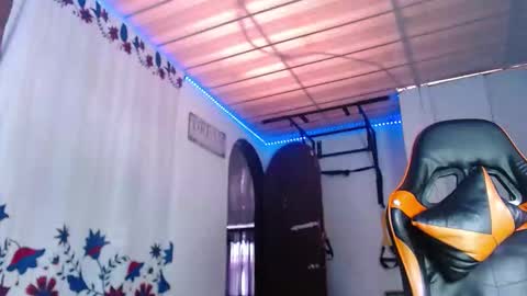 Anderson online show from February 8, 3:26 pm