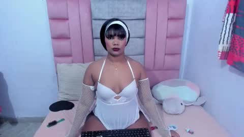 adaraandmichael online show from March 5, 5:05 am