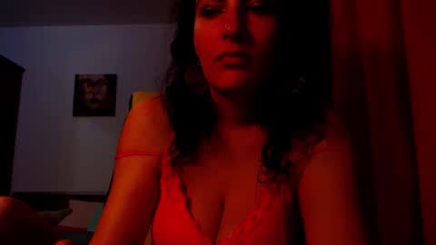 amy        online show from March 3, 2:40 am