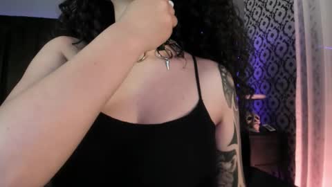 Ade  online show from January 31, 8:17 pm